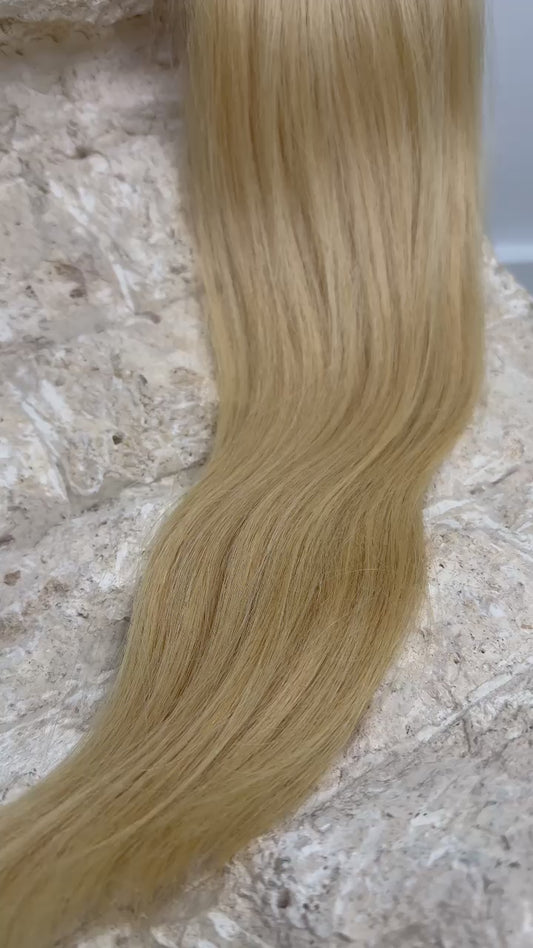 68G | 55CM | #12/120 | Russian Keratin Bonds ‘Soft Wave’